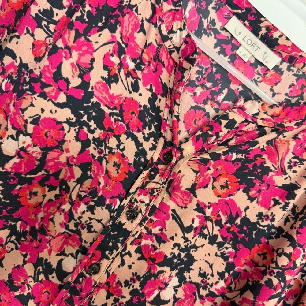 Loft Blouse Womens Medium Pink Floral Print Long Sleeve Half Button Top - Picture 5 of 10